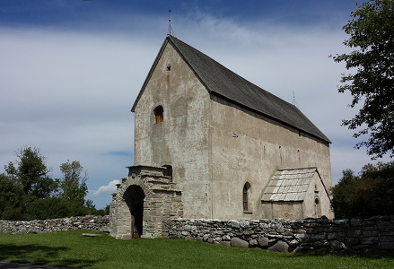  Källa gamla kyrka