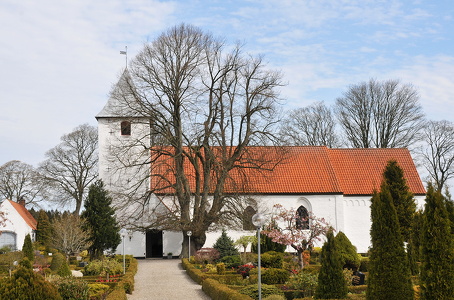 Voerladegård Kirke