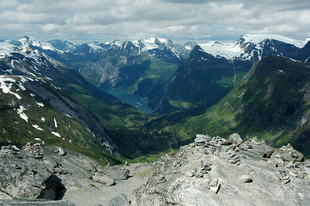Dalsnibba udsigt over geirangerfjord