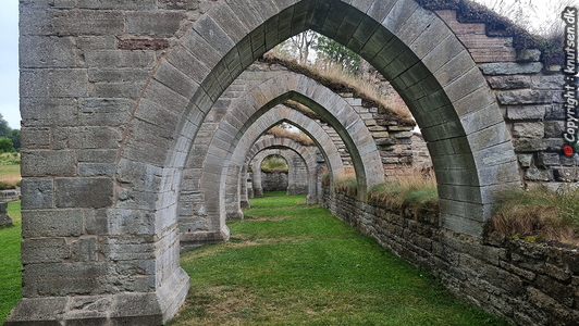 Alvastra klosterruin, cistercienserkloster nær Vättern-søen i Östergötland, Sverige.